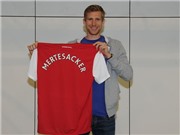 Bóng đá anh, ngoại hạng anh, lịch thi đấu euro 2012, Mertesacker muốn thành “huyền thoại” của Arsenal
